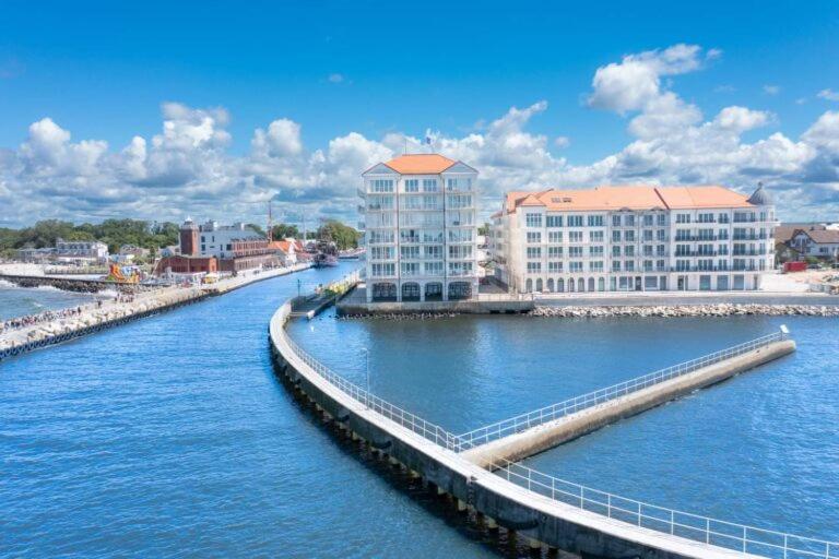 Marina Royale Darlowo - Apartamenty Ultra Mar Nad Morzem Darłówko Exterior foto